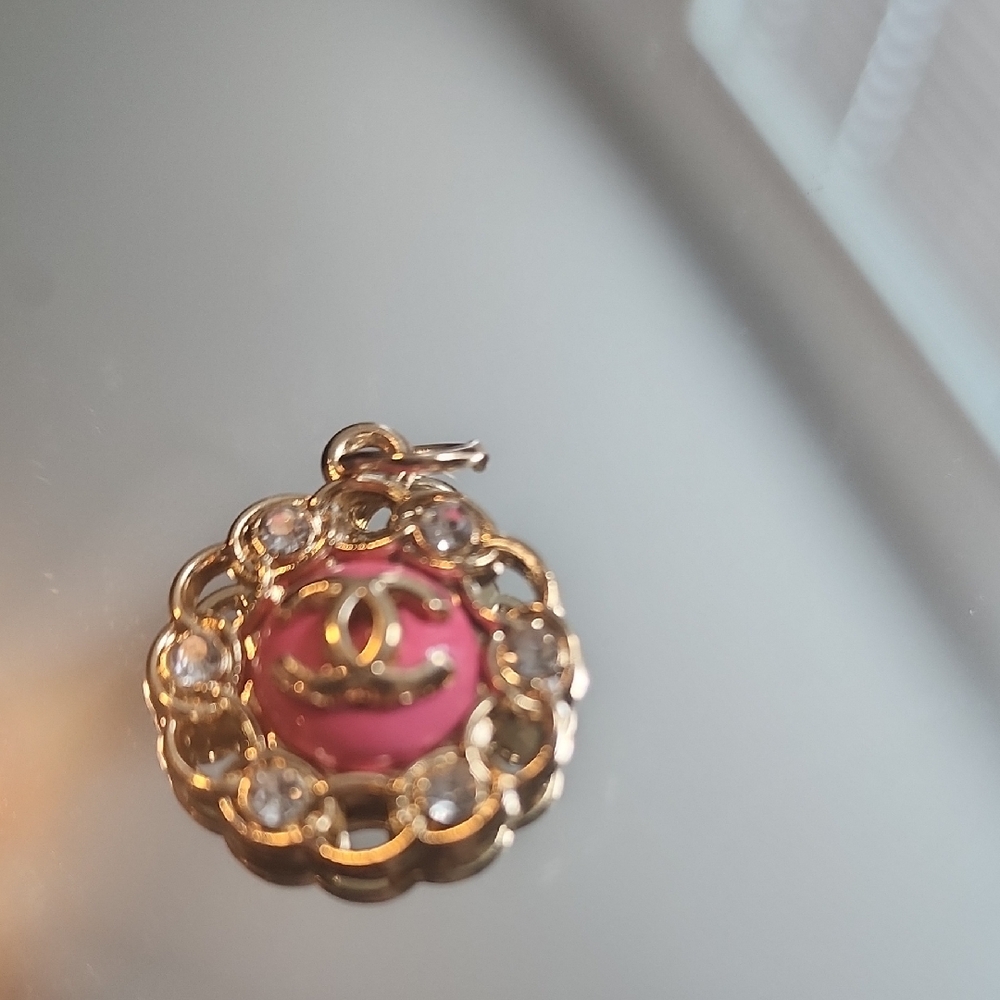 Elegant Pink and Gold Pendant